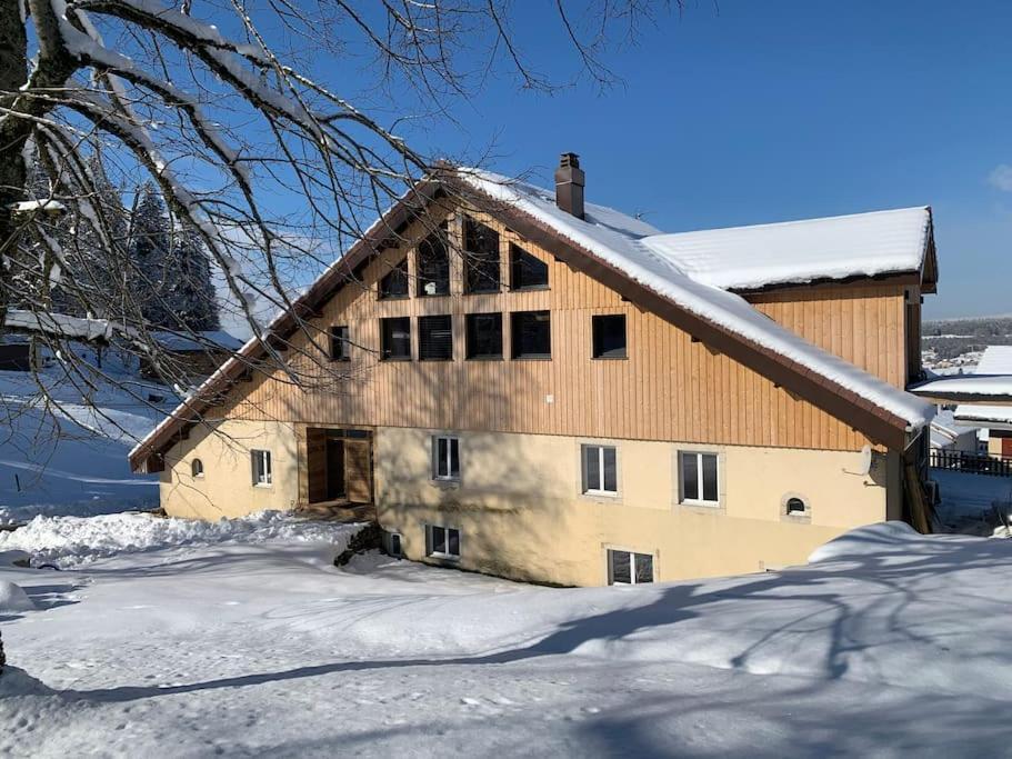 Ancienne Ferme Comtoise 4 Etoiles, 11 Personnes Lac St-Point/Mont D'Or Montperreux Bagian luar foto